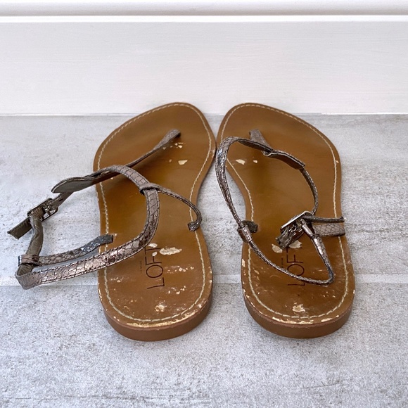 2 Pairs of Summer Shoes /Sandals /Flip - Flops - Picture 3 of 7
